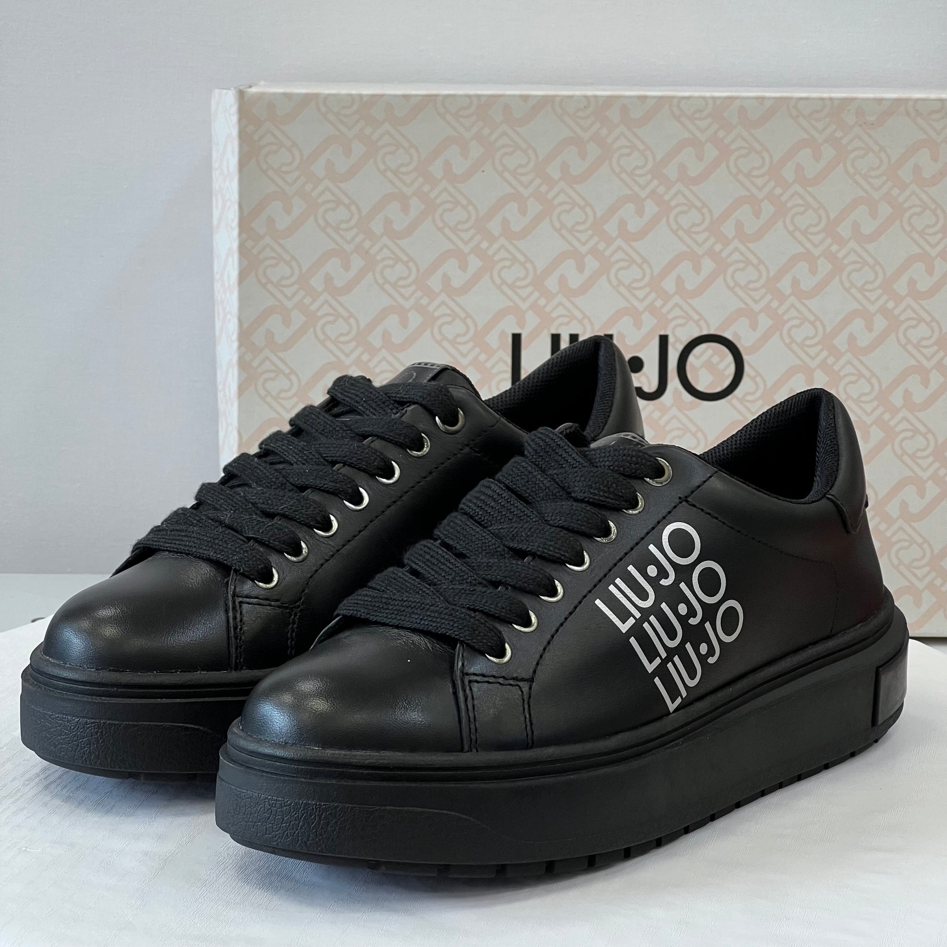 LIU JO