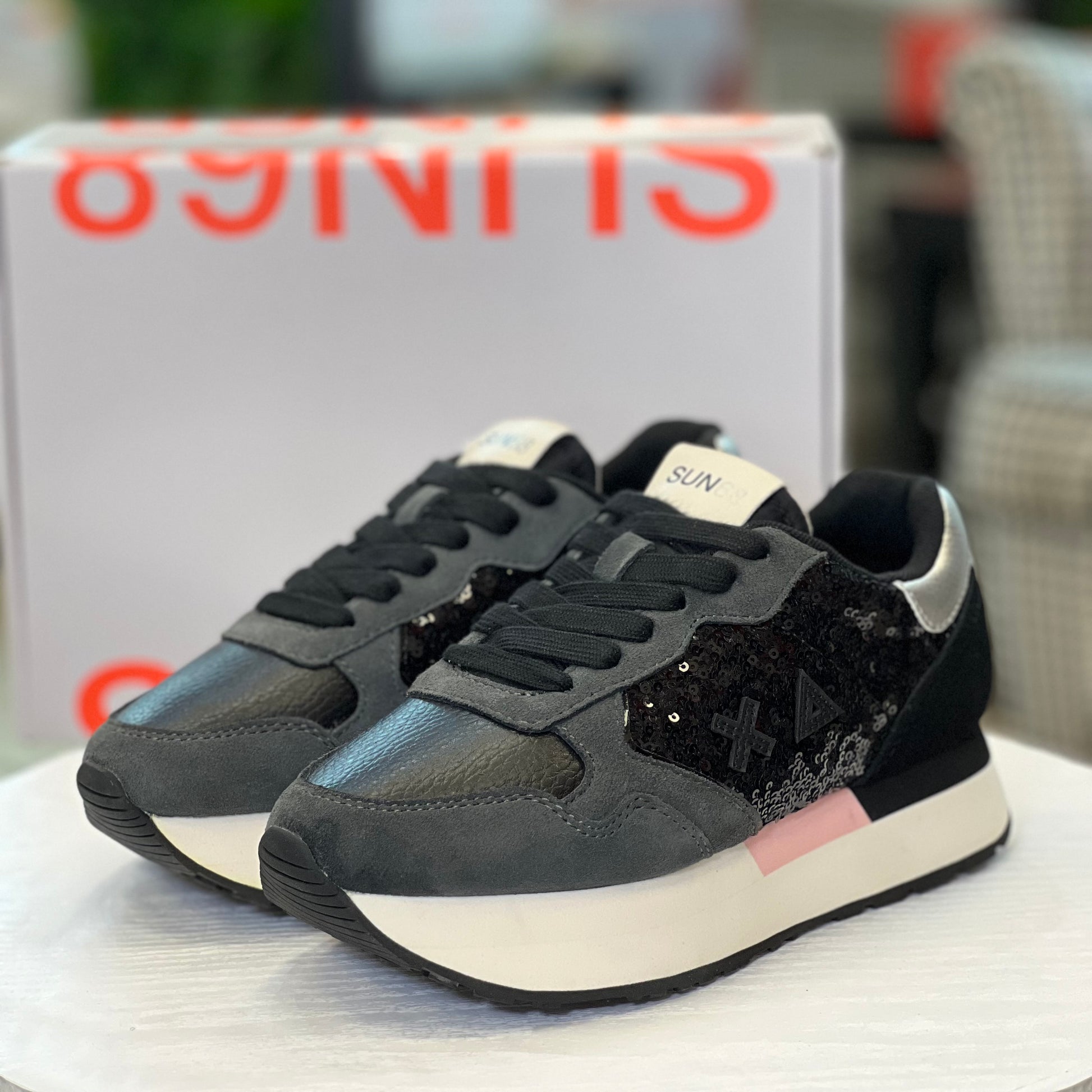 SUN 68
