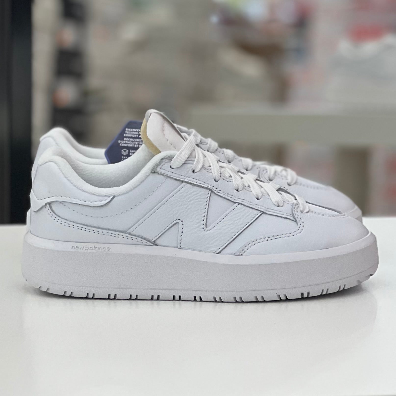 NEW BALANCE