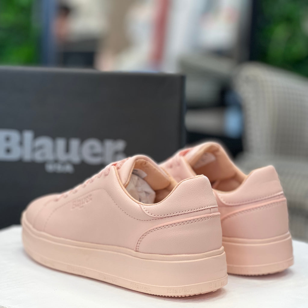 BLAUER