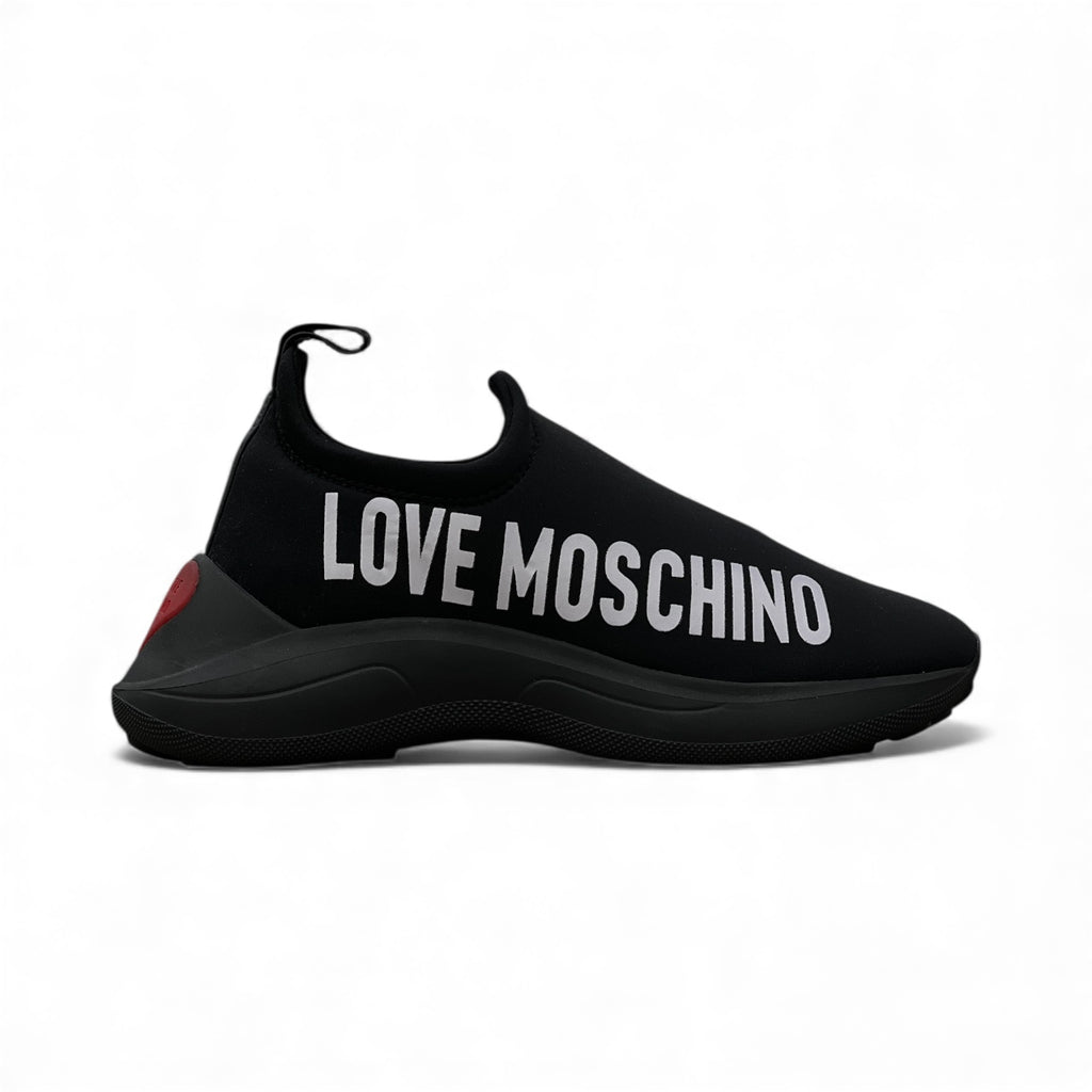 LOVE MOSCHINO